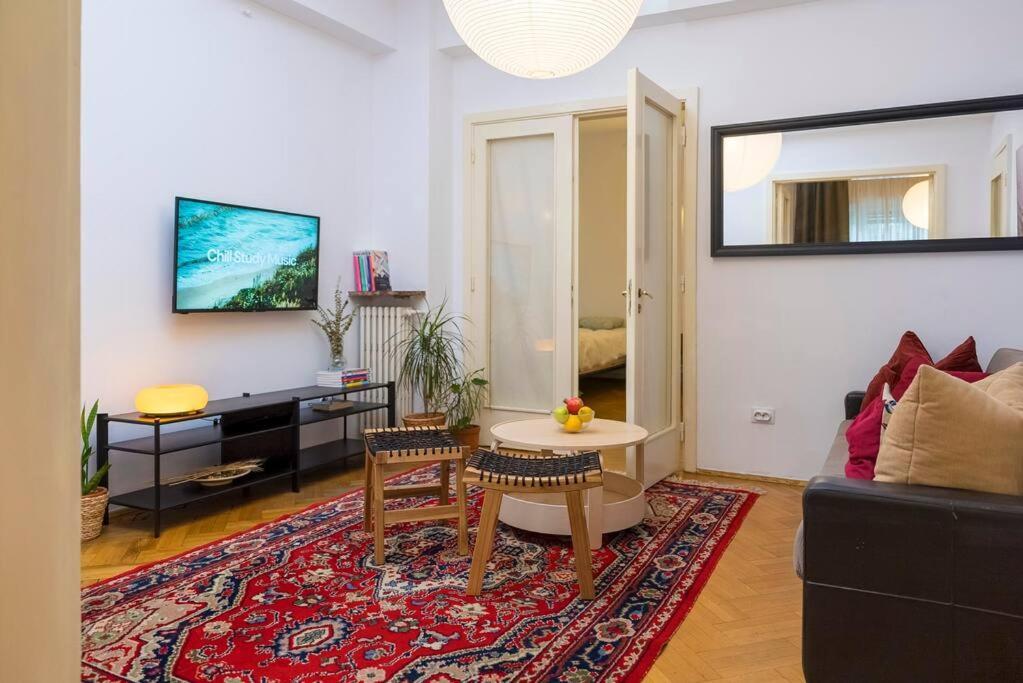 Ultra-Central University Square Apartament Apartament ブカレスト エクステリア 写真