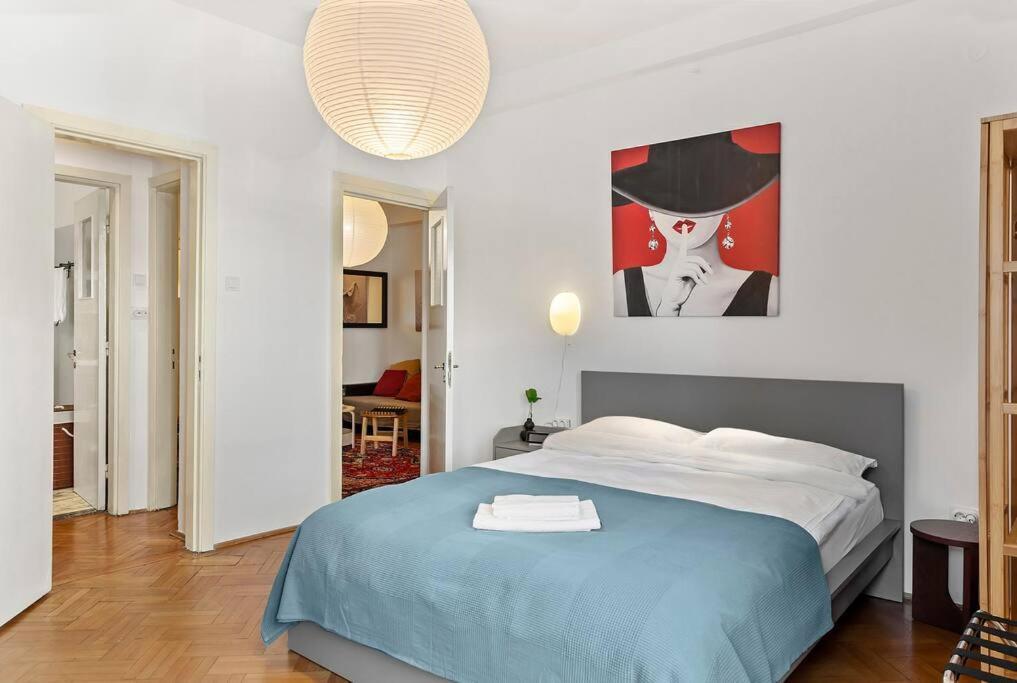 Ultra-Central University Square Apartament Apartament ブカレスト エクステリア 写真