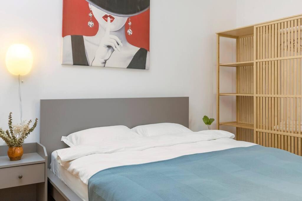 Ultra-Central University Square Apartament Apartament ブカレスト エクステリア 写真