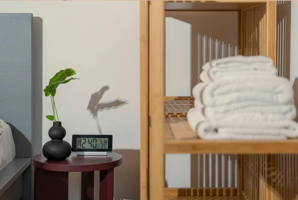 Ultra-Central University Square Apartament Apartament ブカレスト エクステリア 写真